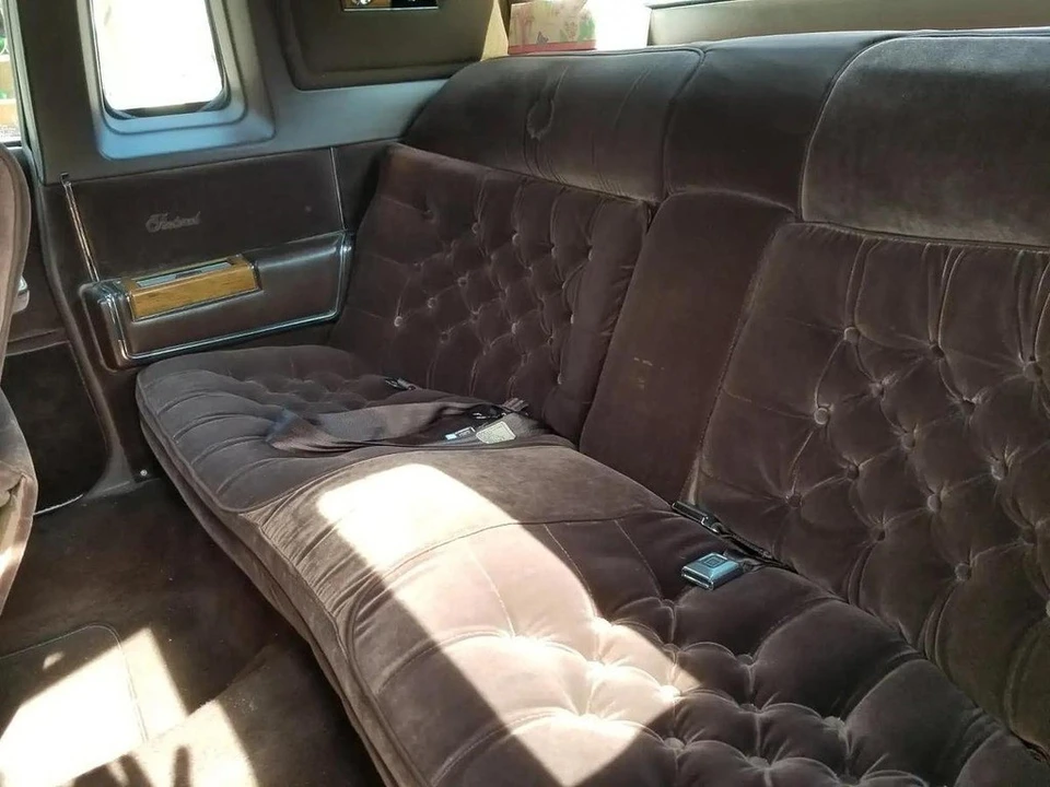 1984 Cadillac Fleetwood - Image 7 of 11