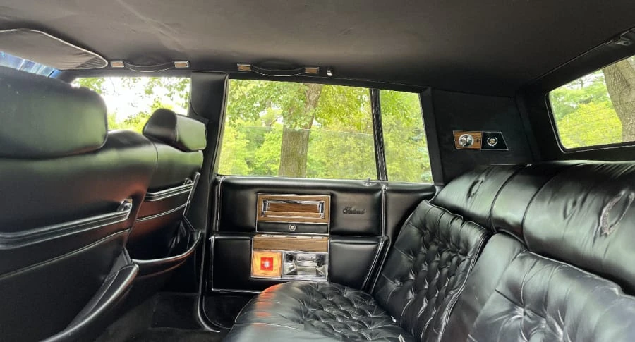1984 Cadillac Fleetwood - Image 5 of 10