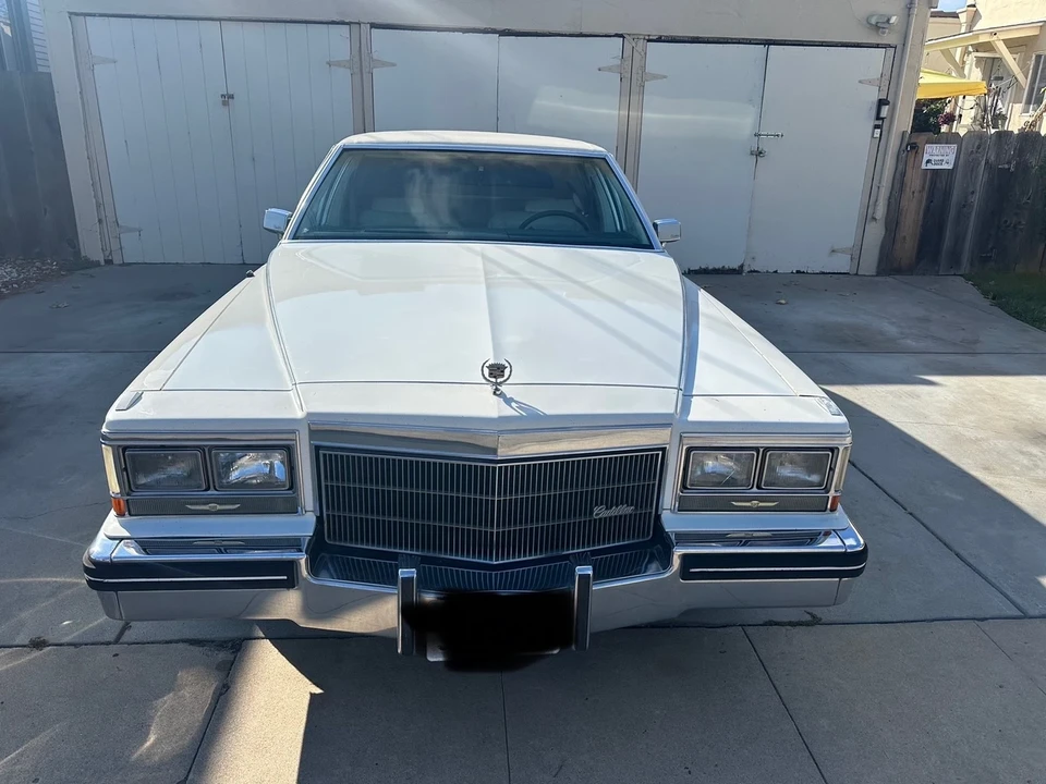 1984 Cadillac Brougham - Image 6 of 21