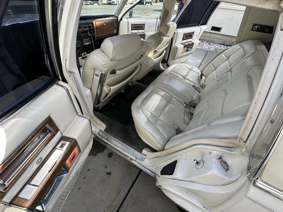1984 Cadillac Brougham - Image 13 of 21