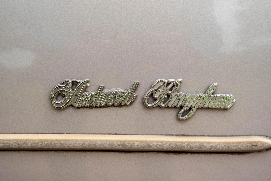 1984 Cadillac Fleetwood - Image 21 of 31