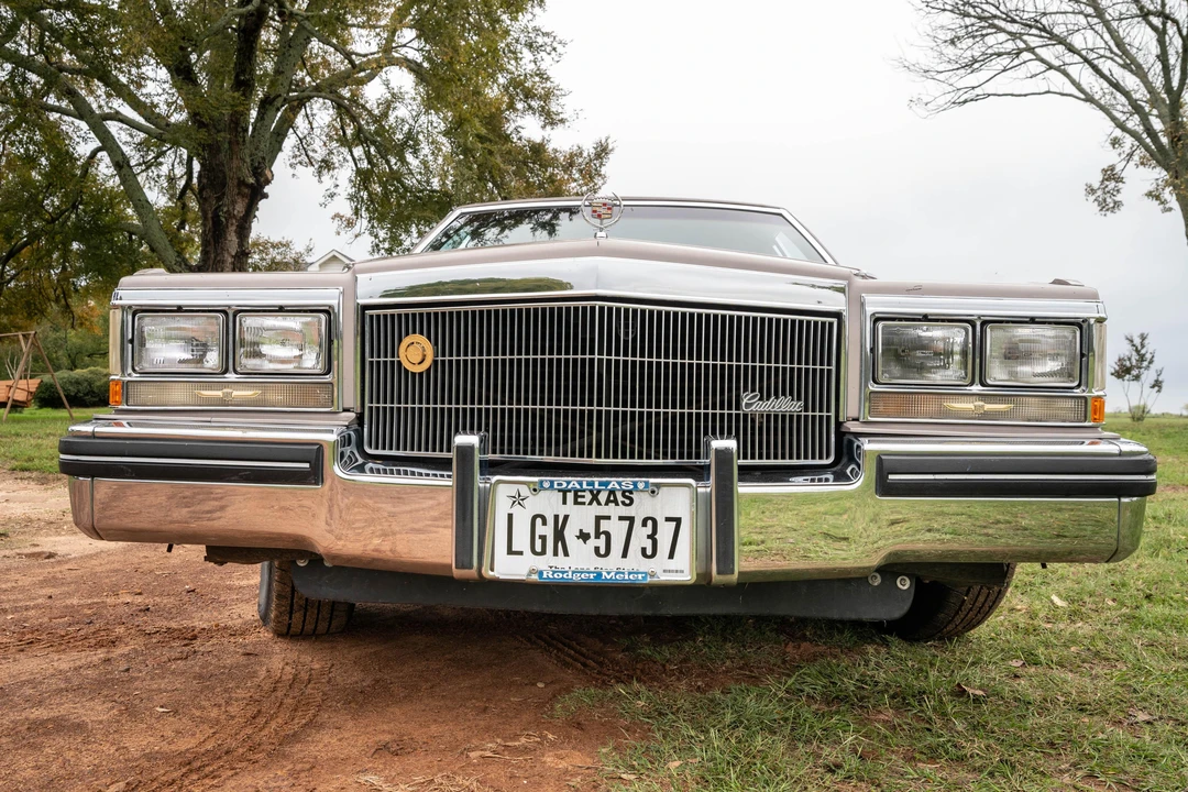1984 Cadillac Fleetwood - Image 6 of 31