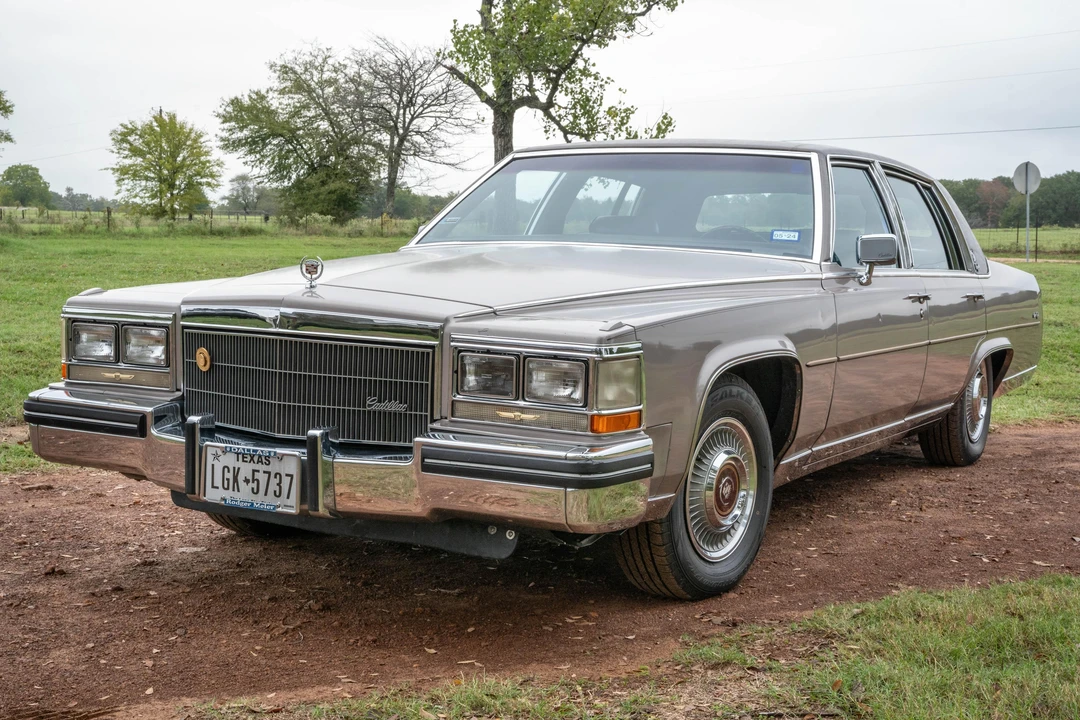 1984 Cadillac Fleetwood - Image 7 of 31