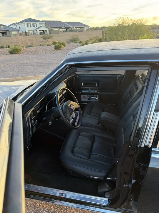 1984 Cadillac Fleetwood - Image 17 of 26