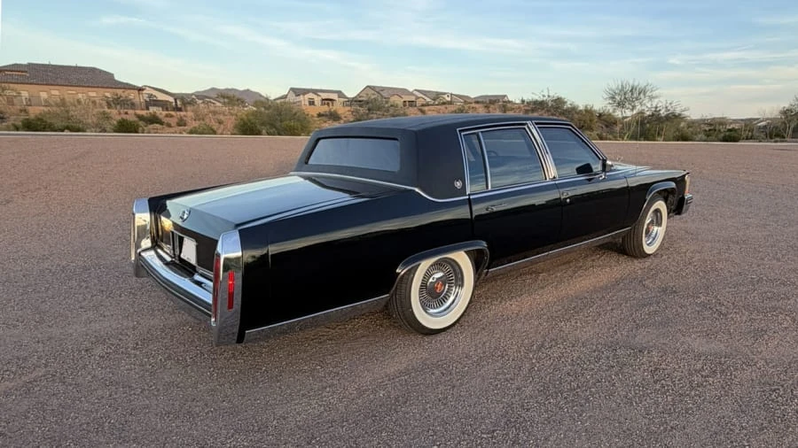 1984 Cadillac Fleetwood - Image 12 of 26