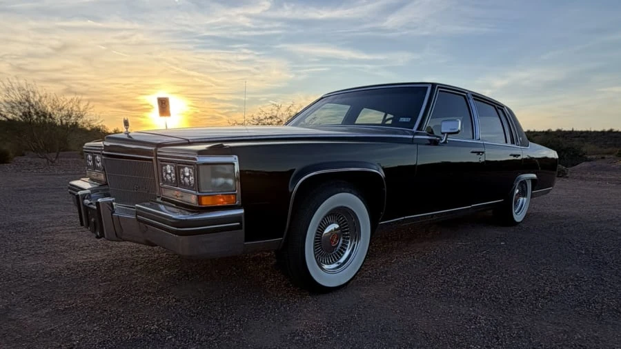 1984 Cadillac Fleetwood - Image 9 of 26