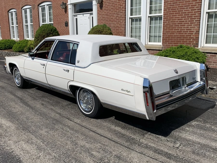 1984 Cadillac Fleetwood - Image 3 of 8