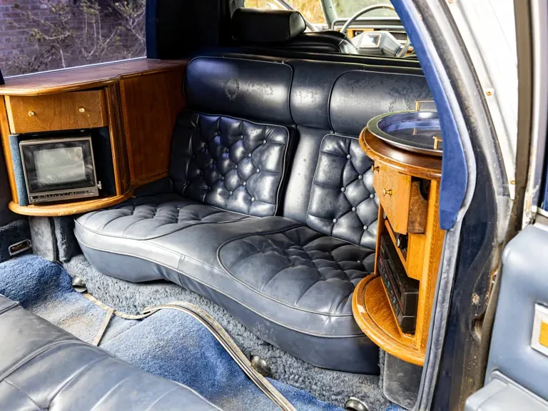 1984 Cadillac Fleetwood - Image 25 of 31