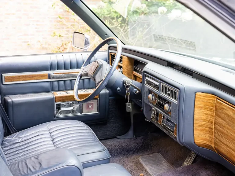1984 Cadillac Fleetwood - Image 18 of 31