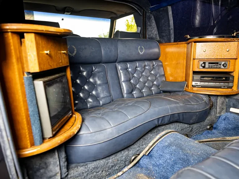 1984 Cadillac Fleetwood - Image 12 of 31
