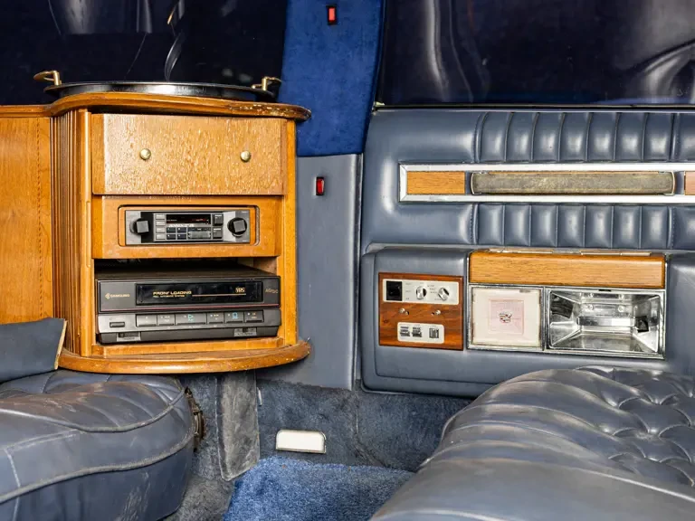 1984 Cadillac Fleetwood - Image 20 of 31
