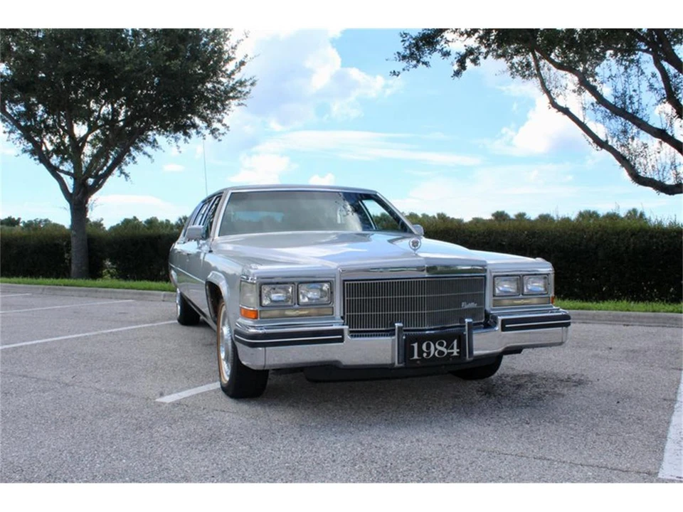 1984 Cadillac Fleetwood - Image 5 of 31