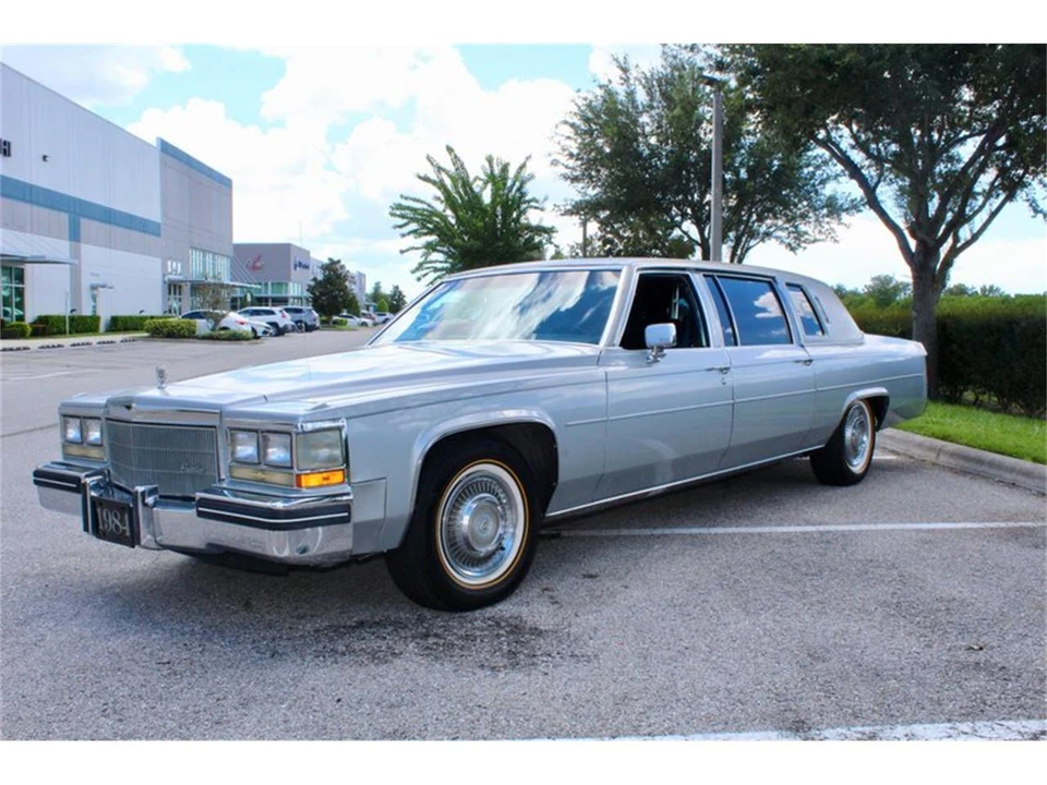 1984 Cadillac Fleetwood - Image 7 of 31