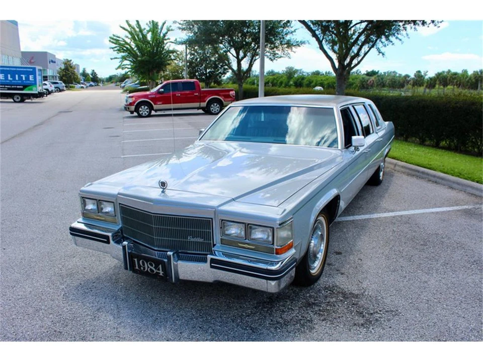 1984 Cadillac Fleetwood - Image 19 of 31