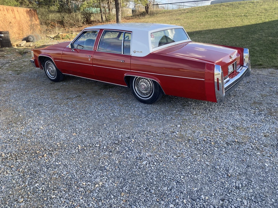 1984 Cadillac DeVille 5th Gen - Image 12 of 31