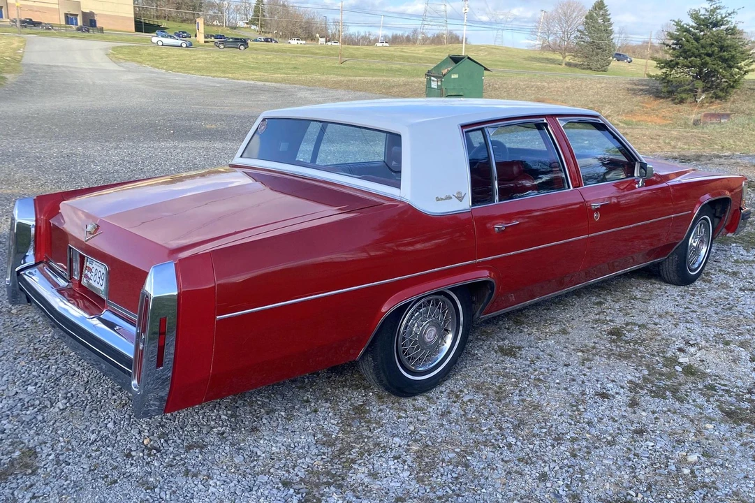 1984 Cadillac DeVille 5th Gen - Image 18 of 31