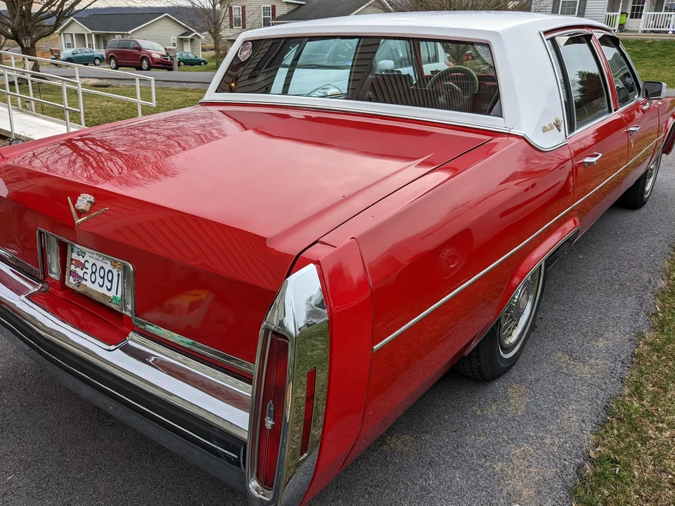 1984 Cadillac DeVille 5th Gen - Image 17 of 31
