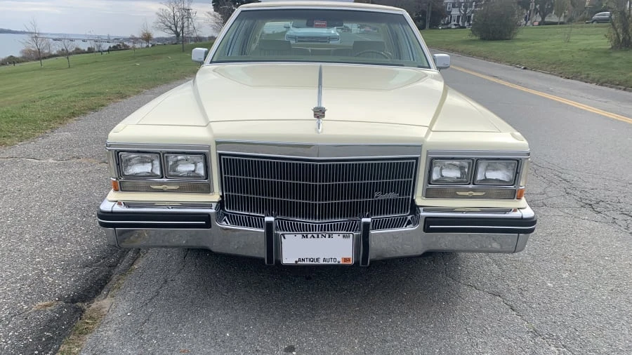 1984 Cadillac DeVille 5th Gen - Image 3 of 17