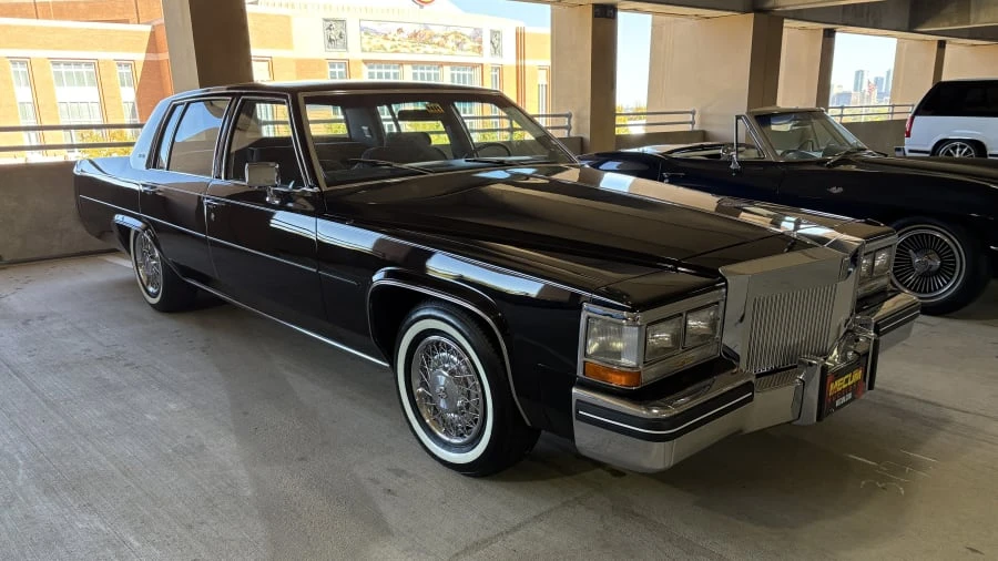 1984 Cadillac DeVille 5th Gen - Image 3 of 9