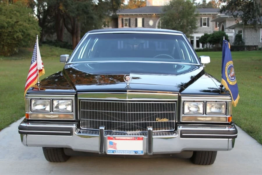 1984 Cadillac Series 70 & 75 - Image 4 of 18