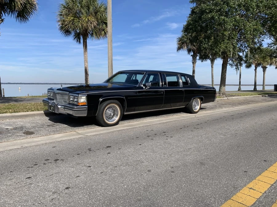 1984 Cadillac Series 70 & 75 - Image 2 of 14