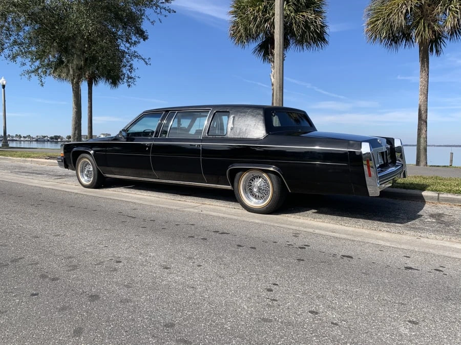 1984 Cadillac Series 70 & 75 - Image 3 of 14