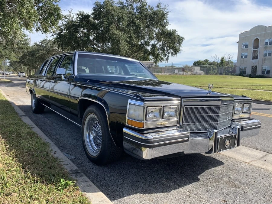 1984 Cadillac Series 70 & 75 - Image 8 of 14