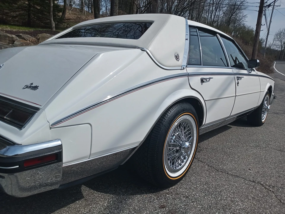 1984 Cadillac Seville - Image 27 of 31