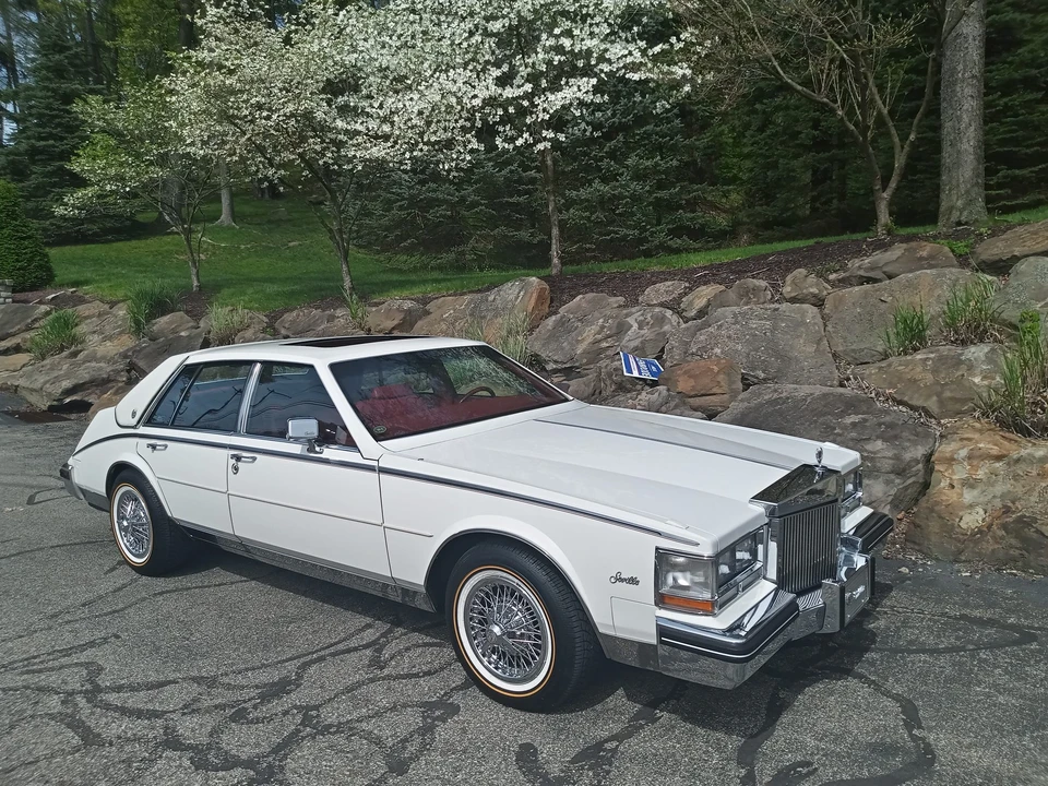 1984 Cadillac Seville - Image 8 of 31