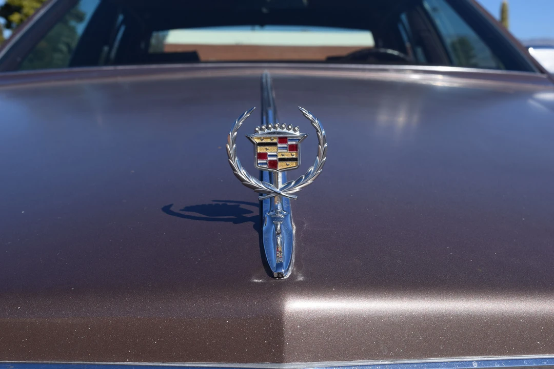 1984 Cadillac Seville - Image 18 of 31