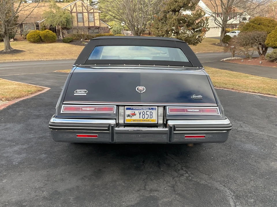 1984 Cadillac Seville - Image 15 of 31