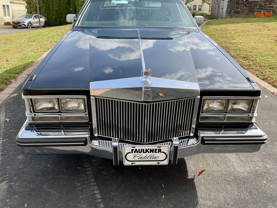 1984 Cadillac Seville - Image 20 of 31