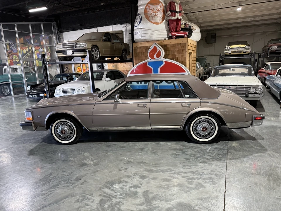 1984 Cadillac Seville - Image 2 of 21