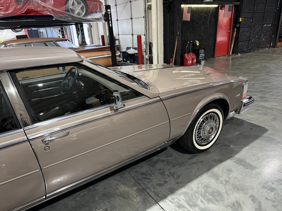 1984 Cadillac Seville - Image 20 of 21