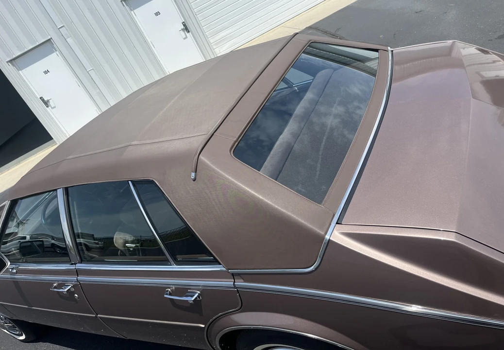 1984 Cadillac Seville - Image 15 of 31