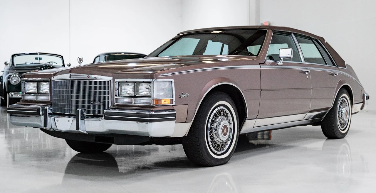 1984 Cadillac Seville - Image 11 of 12