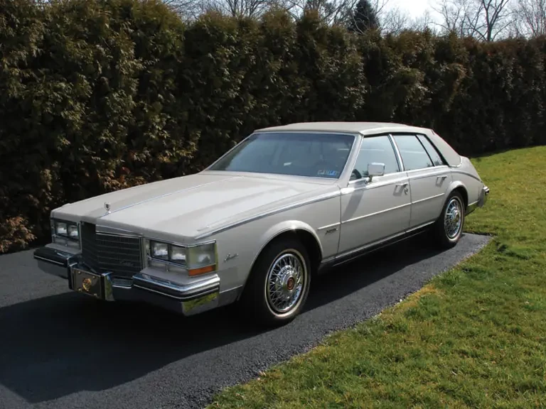 1984 Cadillac Seville - Image 2 of 2