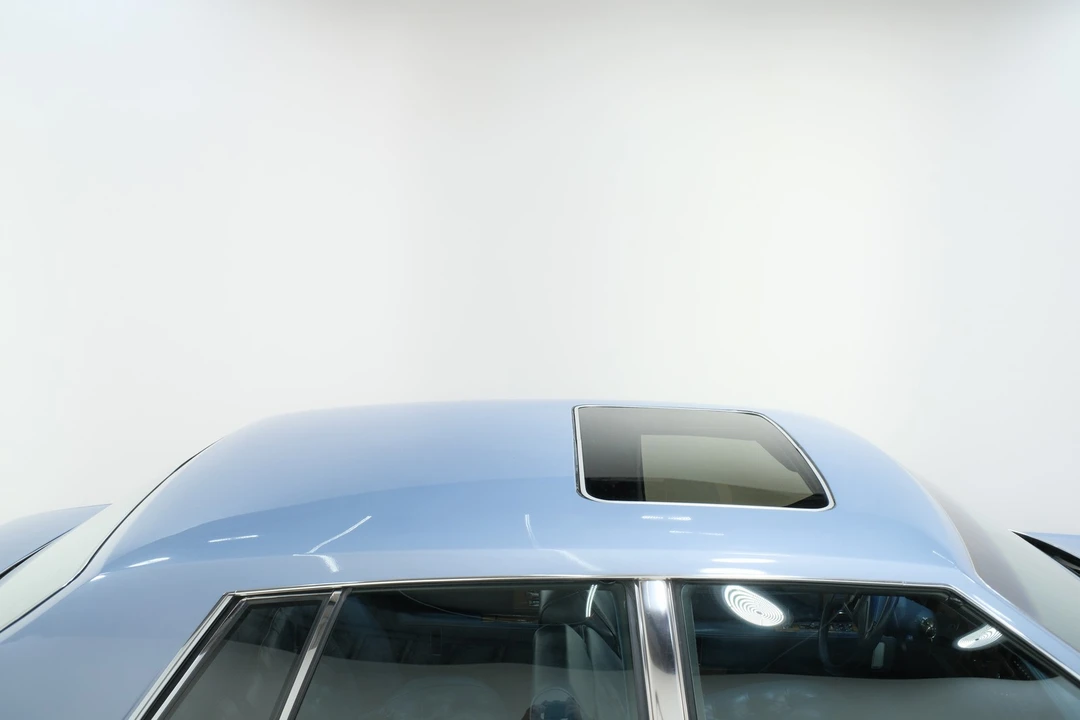 1984 Cadillac Seville - Image 20 of 21
