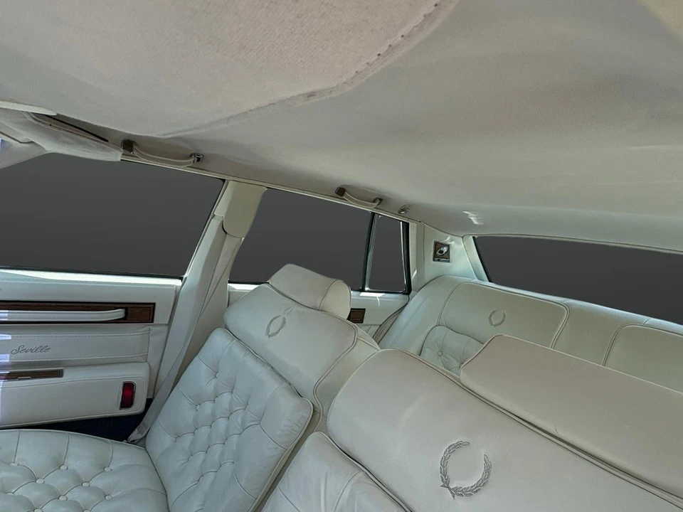 1984 Cadillac Seville - Image 31 of 31