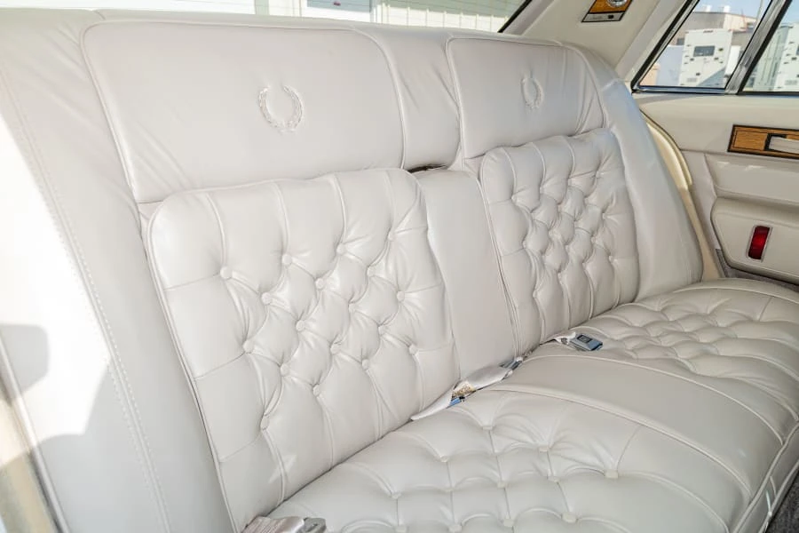 1984 Cadillac Seville - Image 21 of 31