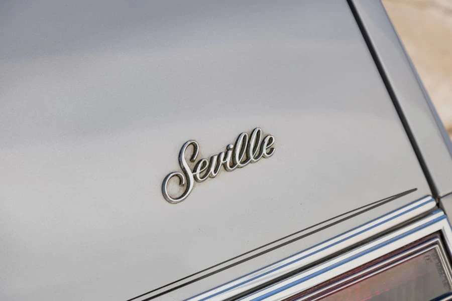 1984 Cadillac Seville - Image 13 of 31