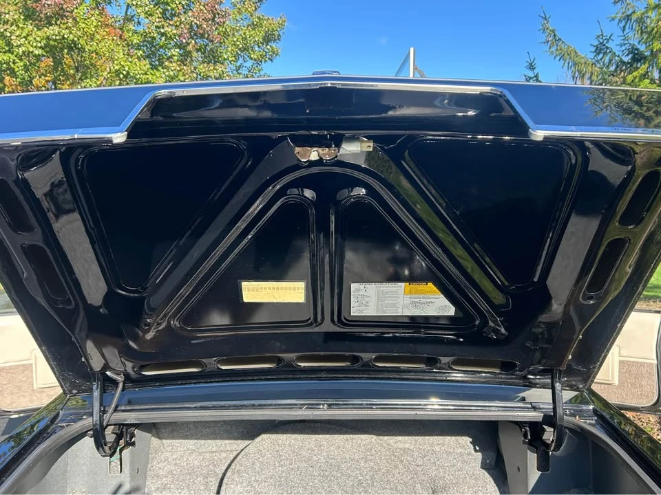 1984 Cadillac DeVille 5th Gen - Image 5 of 15