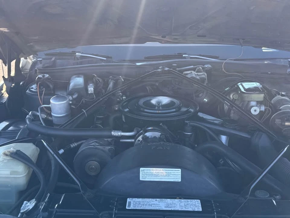 1984 Cadillac Fleetwood - Image 15 of 15