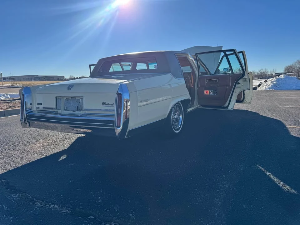 1984 Cadillac Fleetwood - Image 3 of 15