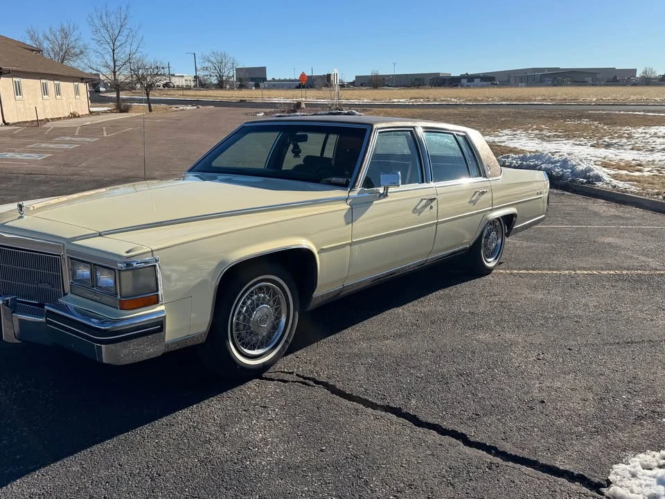 1984 Cadillac Fleetwood - Image 12 of 15