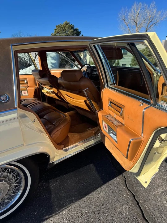 1984 Cadillac Fleetwood - Image 6 of 15
