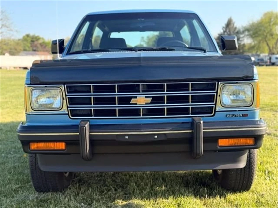 1984 Chevrolet K5 Blazer 2nd Gen - Image 9 of 31
