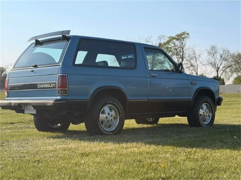 1984 Chevrolet K5 Blazer 2nd Gen - Image 6 of 31