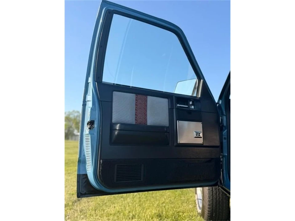 1984 Chevrolet K5 Blazer 2nd Gen - Image 14 of 31