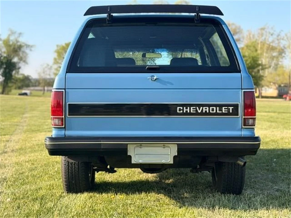 1984 Chevrolet K5 Blazer 2nd Gen - Image 5 of 31
